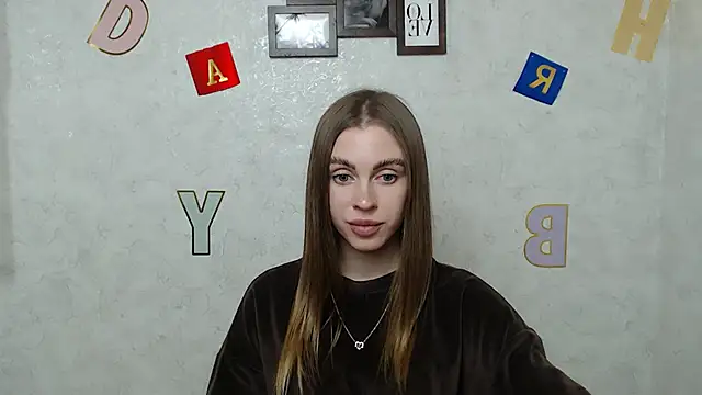 Snapshot of AlisaCatty_ chatting on 03/17/25, 10:49 AlisaCatty online show from 03/17/25, 10:49