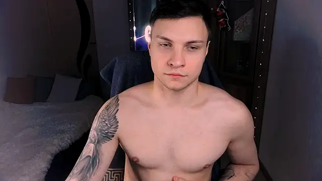 handsome guy01 online show from 12/07/24, 09:22