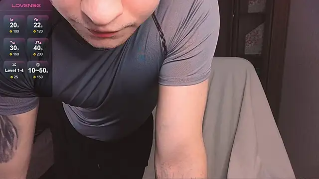 handsome guy01 online show from 02/14/25, 10:58