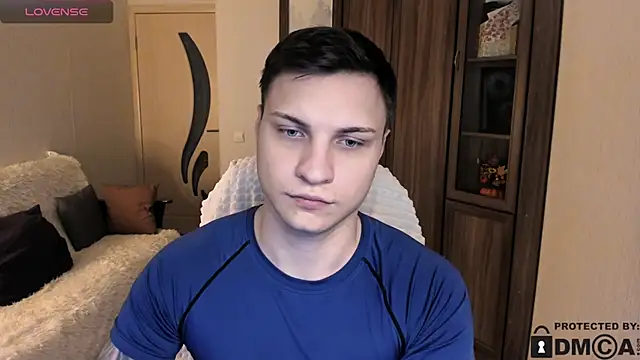 handsome guy01 online show from 11/14/25, 06:06