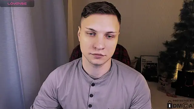 handsome guy01 online show from 01/09/26, 12:13