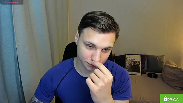 handsome guy01 online show from 02/18/26, 12:17