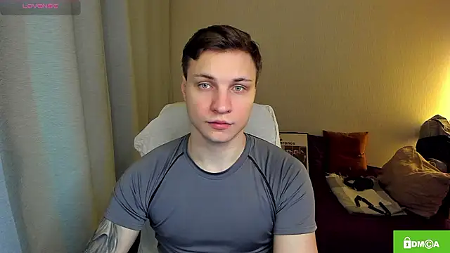 handsome guy01 online show from 03/06/26, 10:39