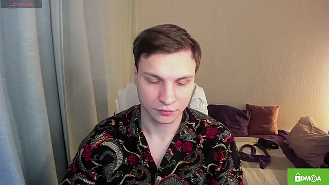 handsome guy01 online show from 04/03/26, 08:29