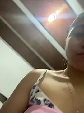 Snapshot of LorenaAmerica chatting on 12/10/24, 11:43 LorenaAmerica online show from 12/10/24, 11:43