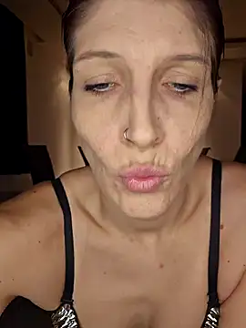 Lenchen  online show from 01/06/25, 08:39