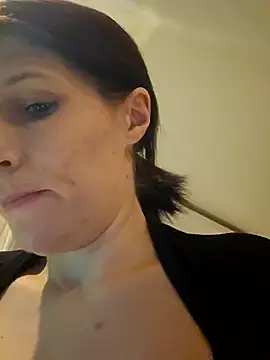 Lenchen  online show from 01/19/25, 08:09