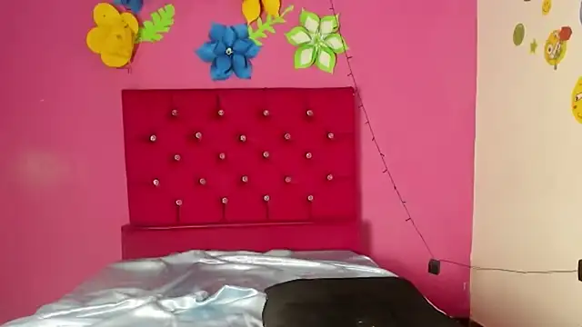 tiffany Bitch online show from 12/21/24, 11:02