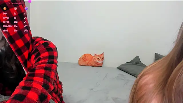 Snapshot of ravenousbiter chatting on 02/06/25, 08:45 ravenousbiter online show from 02/06/25, 08:45