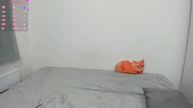 Snapshot of ravenousbiter chatting on 02/08/25, 08:10 ravenousbiter online show from 02/08/25, 08:10