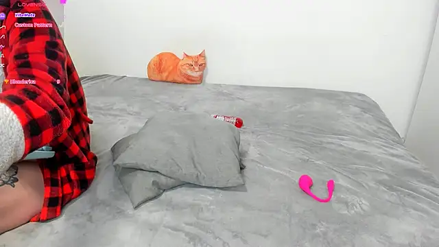 Snapshot of ravenousbiter chatting on 02/16/25, 03:26 ravenousbiter online show from 02/16/25, 03:26