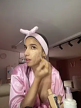 Praga Pink online show from 12/11/24, 01:37