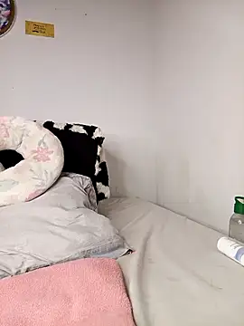 lianisrose online show from 11/04/25, 09:58