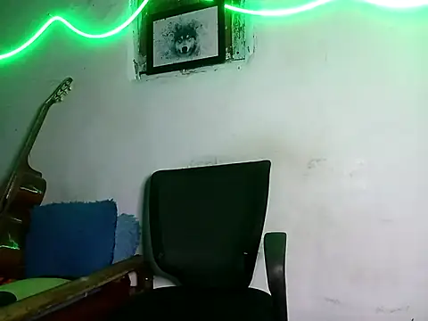 628-andrew online show from 10/02/25, 12:17