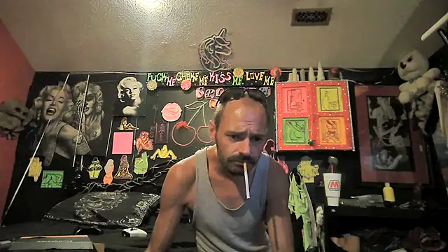 Snapshot of kjs_daddy123 chatting on 08/01/26, 02:00 kjs daddy123 online show from 08/01/26, 02:00