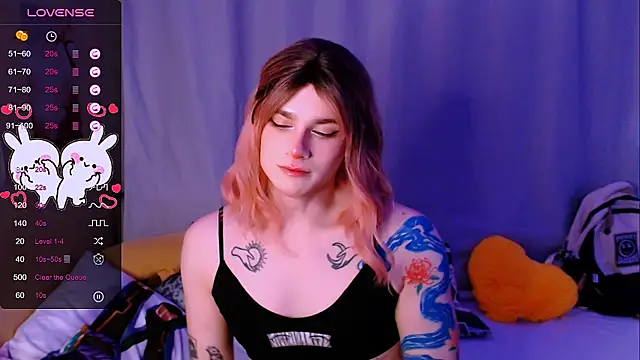 Alice Hells online show from 10/31/25, 05:41