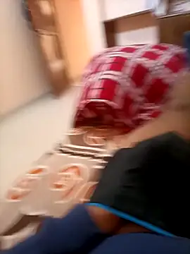 RRahullove69 online show from 11/16/25, 04:07