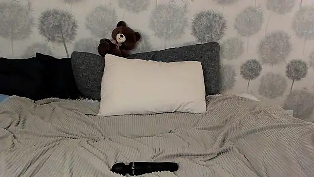 EngelFugler online show from 01/23/25, 03:01