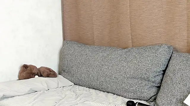 EngelFugler online show from 03/09/25, 03:16