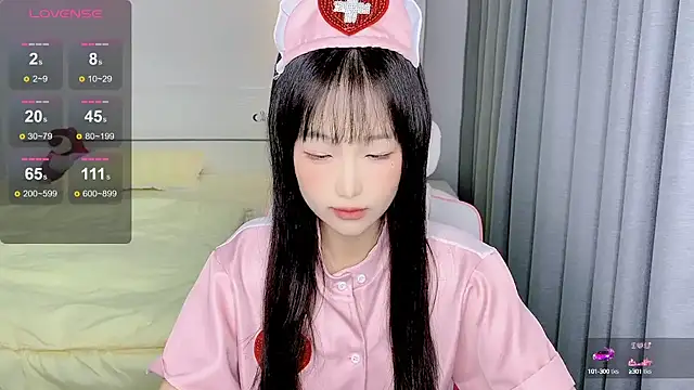 Snapshot of -Wendy__ chatting on 12/19/24, 11:57 -Wendy online show from 12/19/24, 11:57