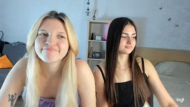 Snapshot of ShySonya chatting on 12/19/24, 11:18 ShySonya online show from 12/19/24, 11:18
