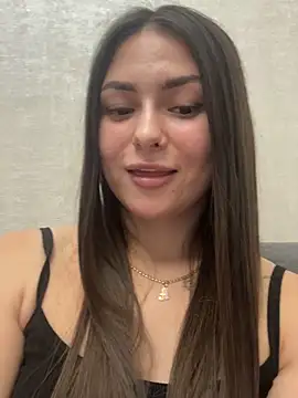 Snapshot of ShySonya chatting on 09/12/25, 01:44 ShySonya online show from 09/12/25, 01:44