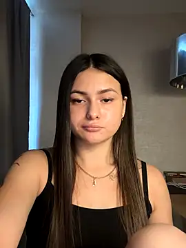Snapshot of ShySonya chatting on 10/06/25, 11:29 ShySonya online show from 10/06/25, 11:29