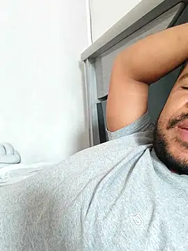 picatorta19 online show from 04/24/26, 01:02