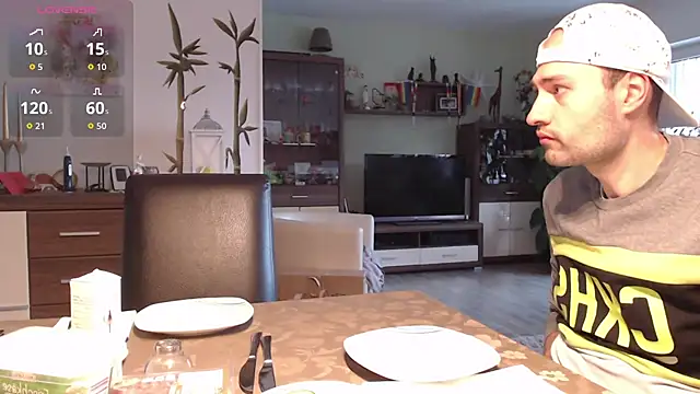 xxJANI2xx online show from 01/11/26, 07:46