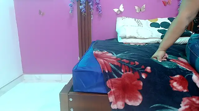 analdeepalejandra18 online show from 02/03/25, 07:21