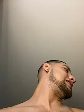 Snapshot of MrSoulMommy chatting on 12/20/24, 07:01 MrSoulMommy online show from 12/20/24, 07:01