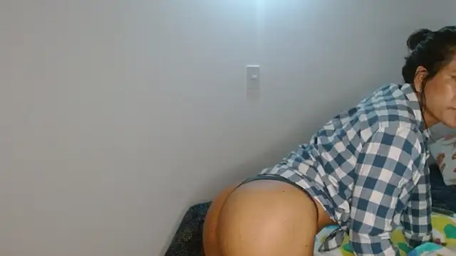 Snapshot of Vanessa_Aniston chatting on 09/29/25, 11:37 Vanessa Aniston online show from 09/29/25, 11:37