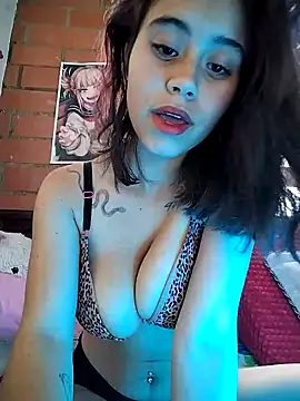 Snapshot of Alexandra_65 chatting on 09/12/25, 11:10 Alexandra 65 online show from 09/12/25, 11:10