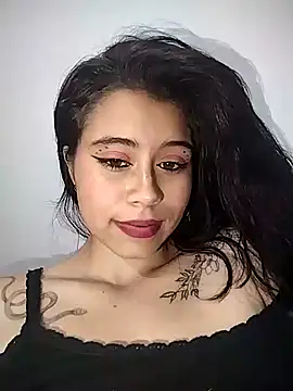 Alexandra 65 online show from 12/21/25, 05:42