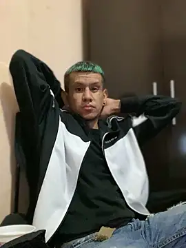 oiram27 online show from 02/20/25, 07:08