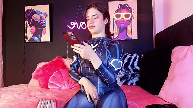 Angel shiny online show from 12/23/25, 12:41