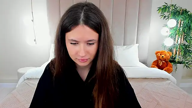 milaleoneli online show from 11/09/25, 02:54