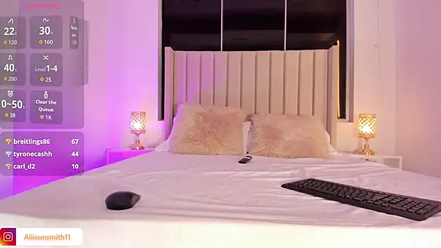 Aliison Smith online show from 12/14/25, 04:18