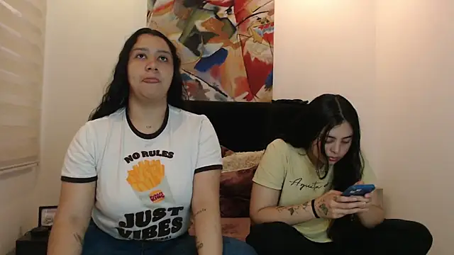 Snapshot of Scarlett_Jazmin chatting on 06/20/26, 03:15 Scarlett Jazmin online show from 06/20/26, 03:15