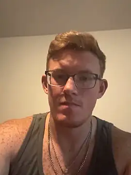 freckledginger369 online show from 12/18/25, 09:32