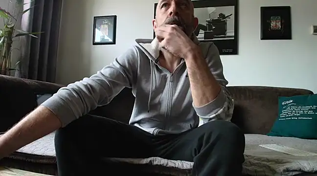 Kingsscepter online show from 02/22/25, 01:35