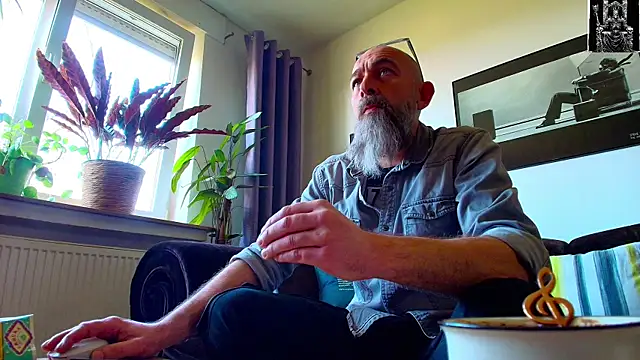 Kingsscepter online show from 03/09/25, 01:37