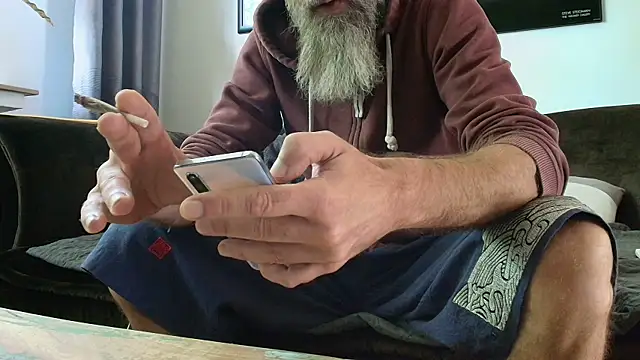 Kingsscepter online show from 09/10/25, 11:10