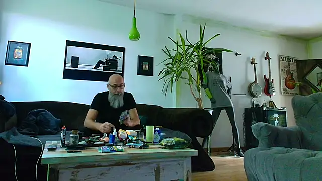 Kingsscepter online show from 09/27/25, 09:25