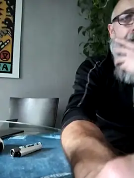 Kingsscepter online show from 10/13/25, 10:26