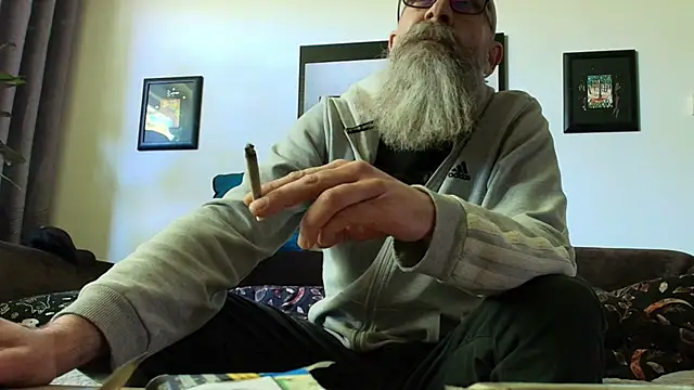 Kingsscepter online show from 04/22/26, 02:29