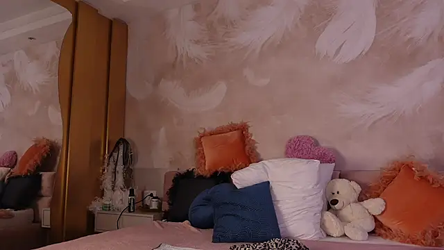 JullyBlair online show from 04/24/26, 04:26