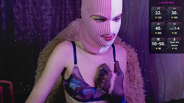 Domiiiniiicana online show from 12/21/24, 08:43