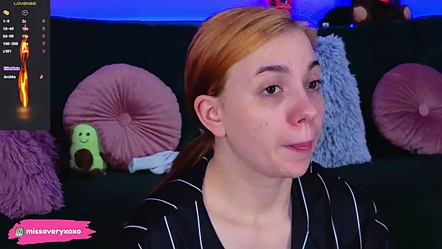 AveryWillow online show from 04/07/26, 09:04