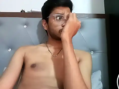 skinnyyyyyyyyy online show from 01/26/25, 03:59